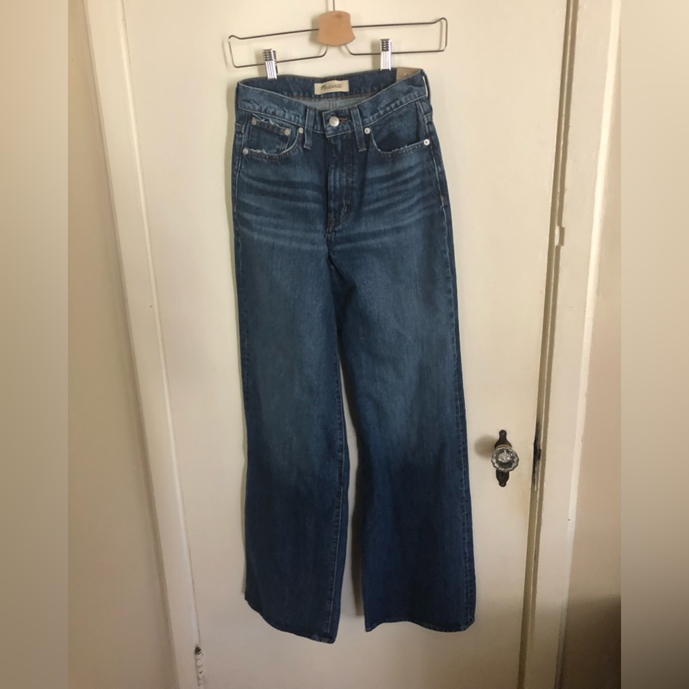 Madewell superwide-leg jeans in desota wash size 23